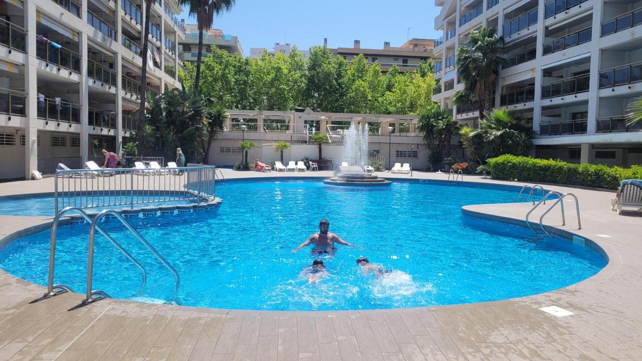 Platan Apartment Salou Luaran gambar